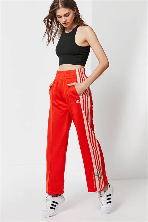 adidas track pants outfits